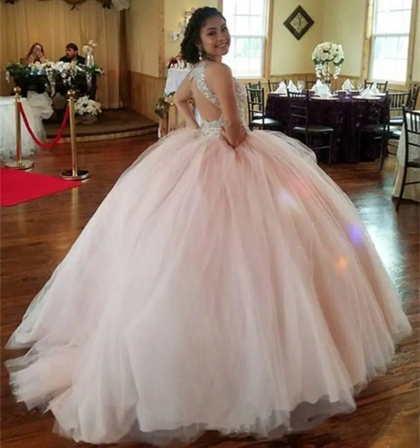 Vestidos de 15 anos quinceanera блестящее украшение шеи бальное платье с блестками без спинки Тюль развертки поезд Очаровательная Милая официальная вечеринка