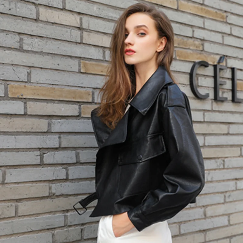 Белая куртка из искусственной кожи, женские короткие пальто, осенняя новая мотоциклетная одежда, кожаная куртка, свободное Женское пальто - Цвет: Черный