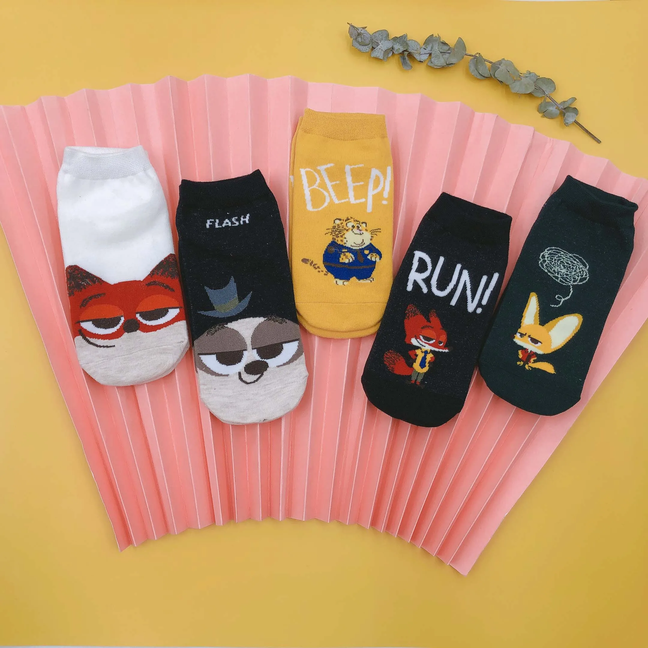 

women summer cute cotton socks Cartoon Kawaii funny happy short socks fashion animal expression socks