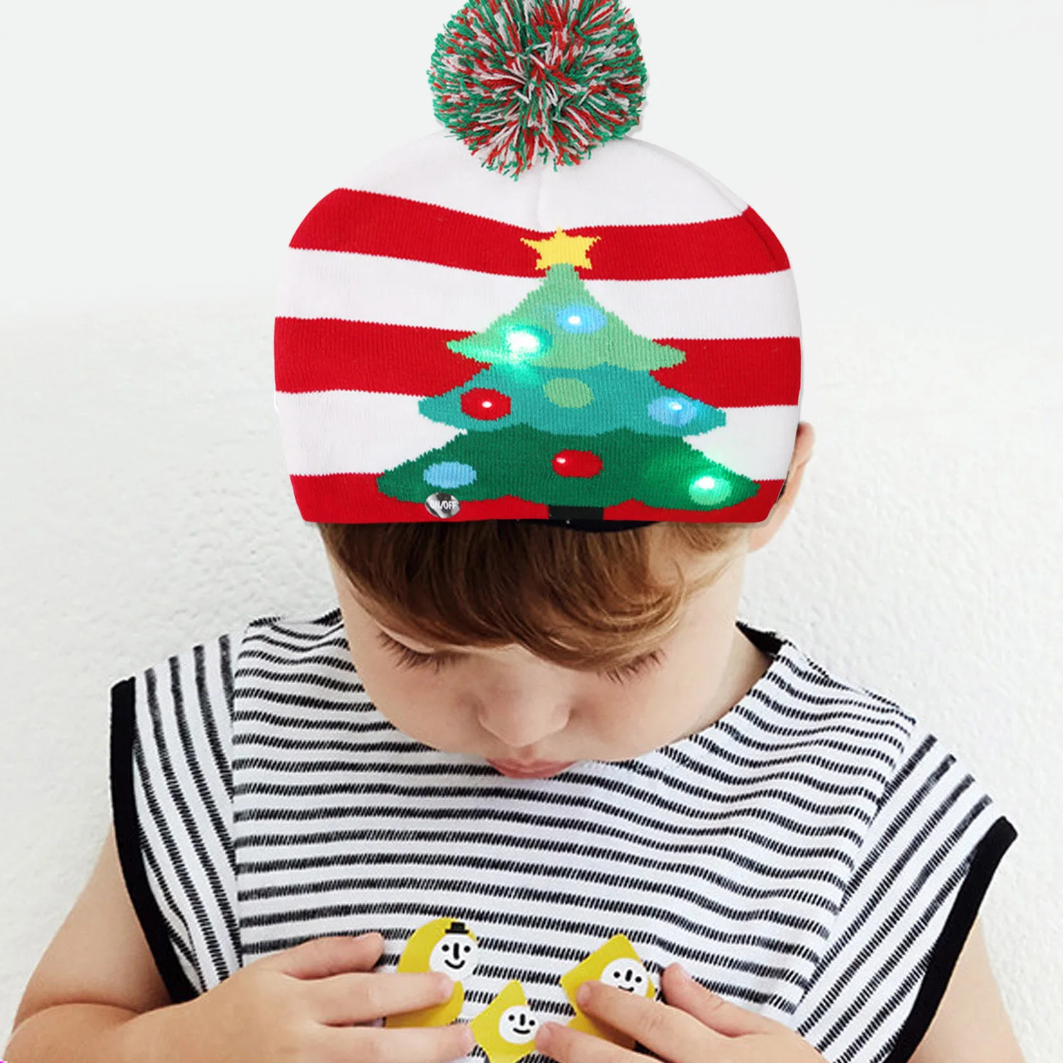 Unisex Fashion Winter Warm Christmas LED Knitted Cap Hat Scarf Headdress Neckerchief Set for Children Adults Winter Hats Scarfs