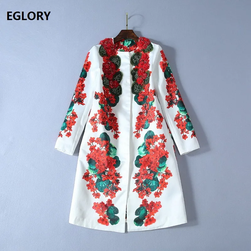 

2019 Autumn Winter Fashion Long Coat Trench High Quality Women Appliques Flower Beading Covered Button White Coat Windbreaker