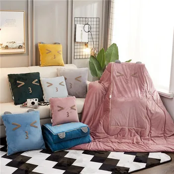 

Cat Embroidered Cushion Quilt Dual-use Crystal Velvet Thickening Warm Pillow Portable Children's Blanket Home Pillow Waist Rest