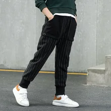 Детская одежда на весну для маленьких мальчиков, из вельвета, для мальчика, Повседневное спортивные брюки Стиль штаны для детей весенние и осенние штаны хлопковые корейские носки