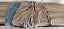 Pantalones cortos de culturismo para hombre, pantalones cortos masculinos de estilo veraniego para ejercicio de gimnasio, ropa deportiva de secado rápido de malla transpirable apta para correr