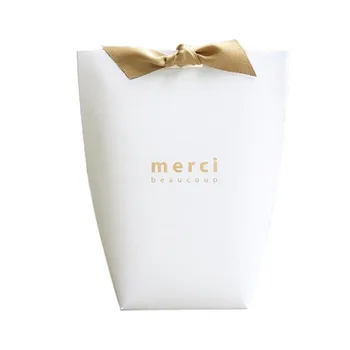 

50pcs Upscale Black White Bronzing "Merci" Candy Bag French Thank You Wedding Favors Gift Box Package Birthday Party Favor Bags