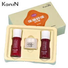 Маленький увлажняющий крем для лица ромашки успокаивающий из трех частей против морщин и старения отбеливающая сыворотка тонкие линии ухода за кожей