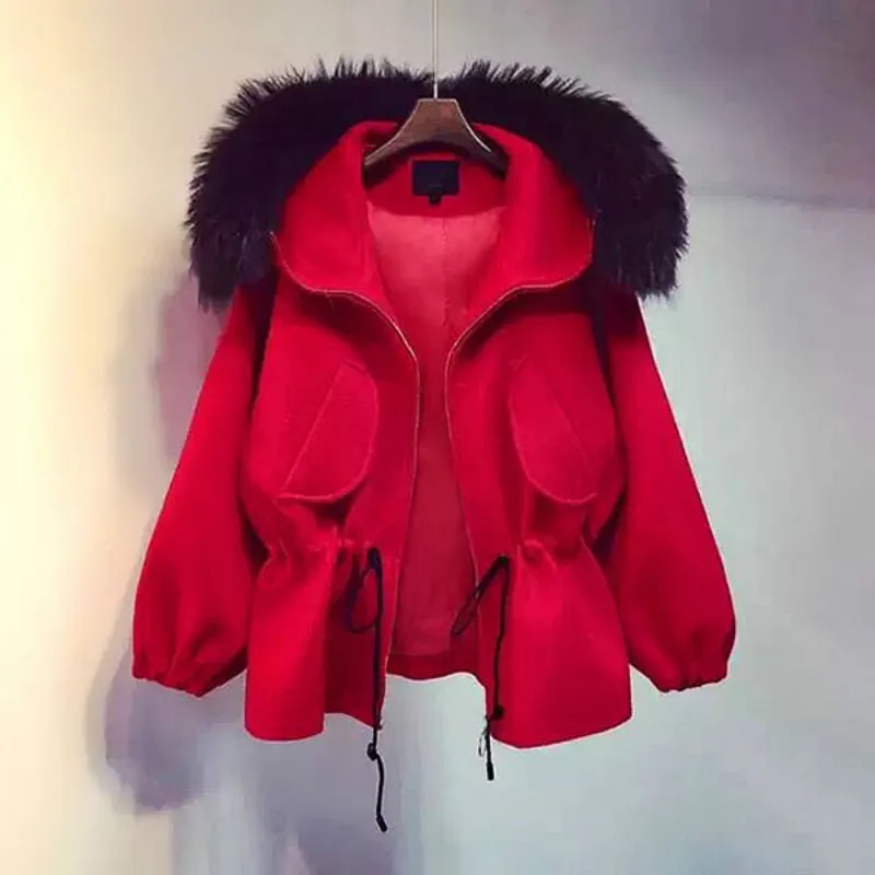 Женская новая зимняя одежда утепленная шерстяная куртка женская повседневная Короткая свободная однотонная шерстяная куртка пальто с капюшоном с меховым воротником