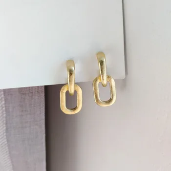 

S925 Silver Needle Simple Small Ear Stud Europe and America Metal Textured Hip Hop Earrings Cool Retro Geometry Ear Stud H568