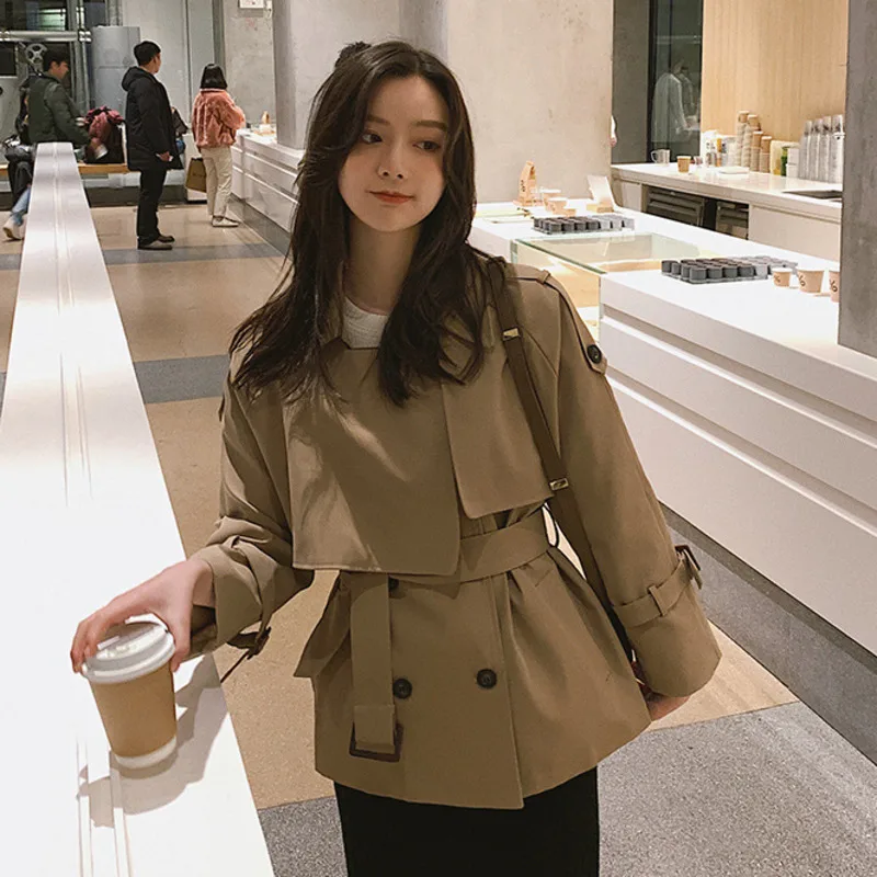 

LANMREM 2020 New Spring Women Solid Color Double Breasted Outwear Sashes Office Coat Chic Epaulet Design Short Trench Coat PD483