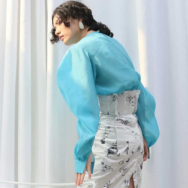 TWOTWINSTYLE Корейская Лоскутная открытая женская блузка с круглым вырезом и пышными рукавами, женская блузка, осень, большой размер, модная новинка