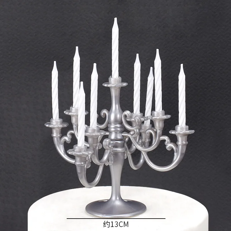 复古银烛台