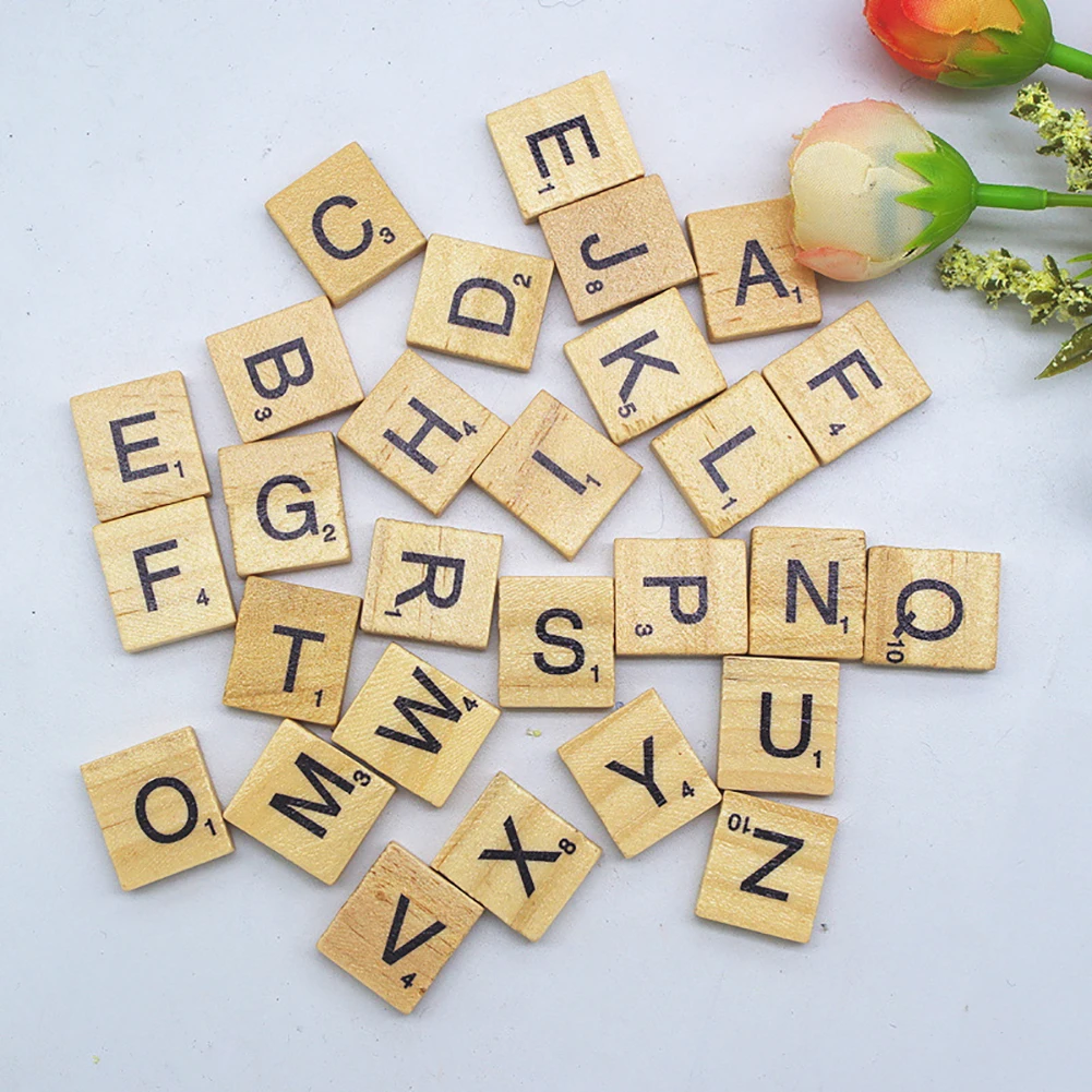 Как выглядит игра скрабл. Scrabble puzzle. Скрабл. Эрудит скрабл. Деревянная азбука.