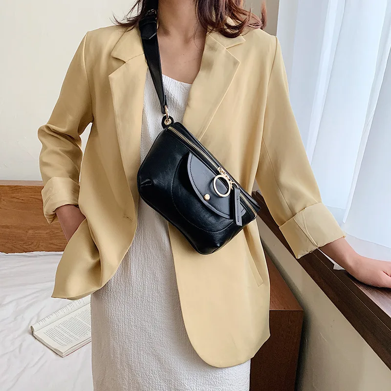 

2019 Winter New Style WOMEN'S Bag Punk Style Men's Zipper Solid Color Wallet Casual Retro Shoulder Chest Pack