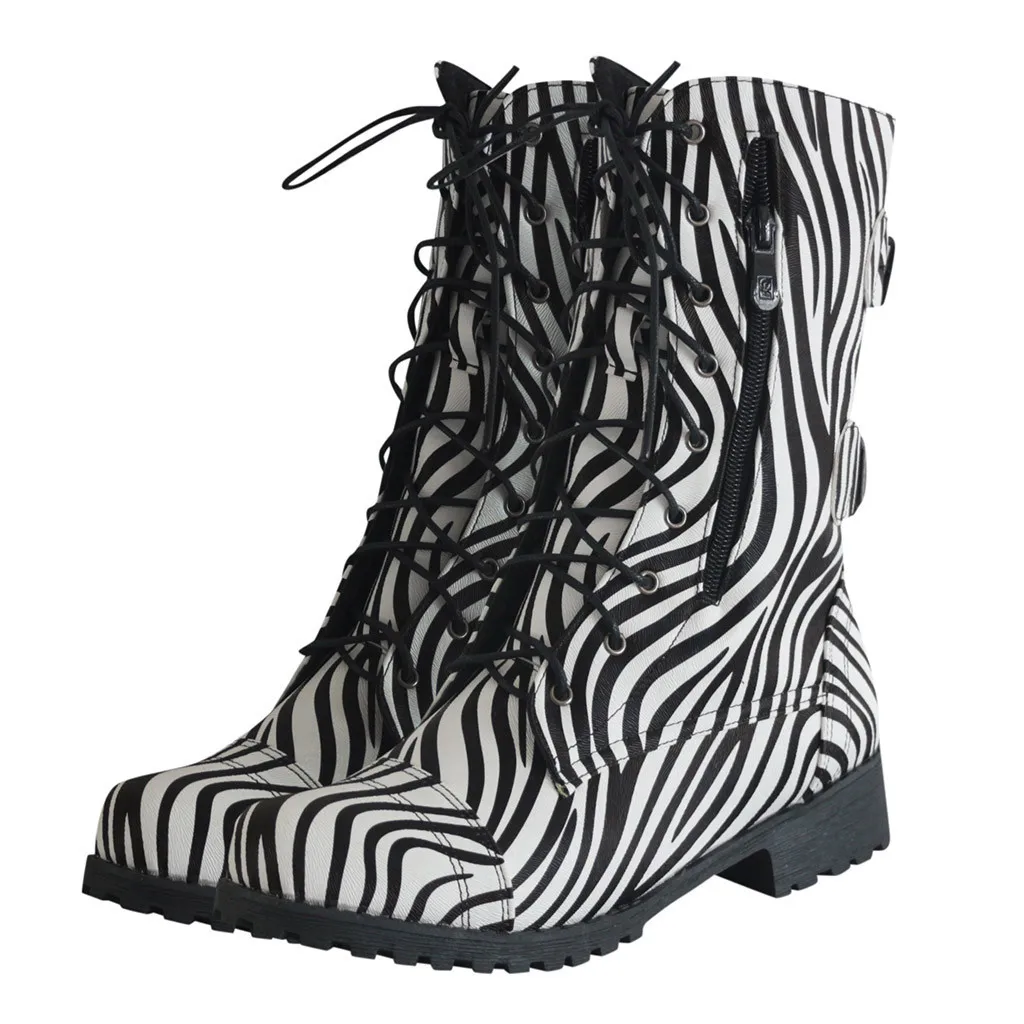 Новые стильные сапоги Martin на высоком каблуке с острым носком и принтом зебры