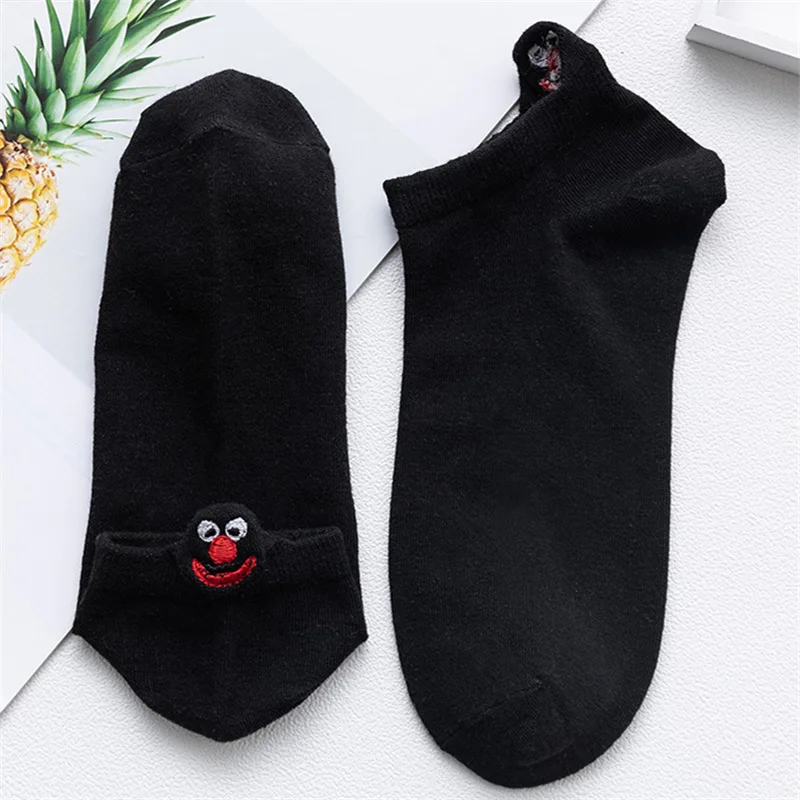 Harakuju women cute cartoon individuality short socks unisex funny hipster Christmas Halloween gift socks - Цвет: Solid Black 02