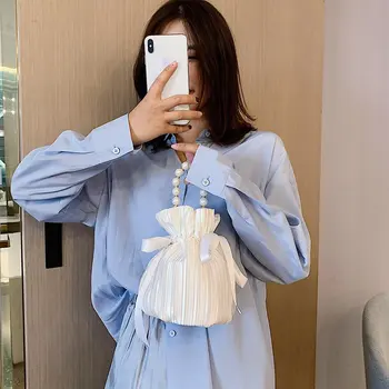 

Fashion Satin Bucket Bag Luxury Handbags Women Bags Designer Creative Shoulder Bags for Women 2020 Pearl Chain Women Bag Trend