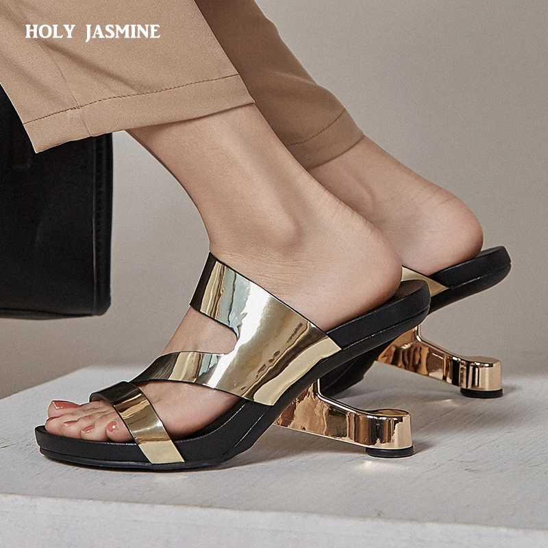 

2021 модные брендовые Шлепанцы из натуральной кожи с открытым носком; Женские шлепанцы в необычном стиле на высоком каблуке; Летние сандалии для улицы; Женская обувь