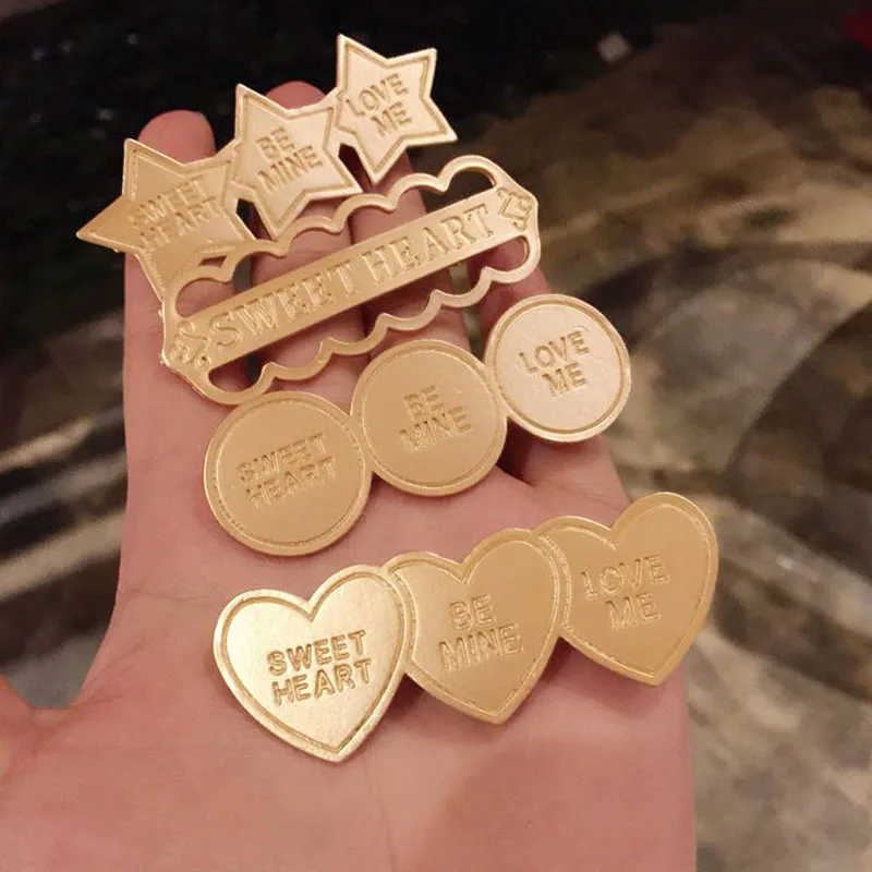 

2019 New Design Letter Hair Clips for Women Love Sweet Heart Hair Accessories Statement Barrettes Hairpins Girls Hair Clip