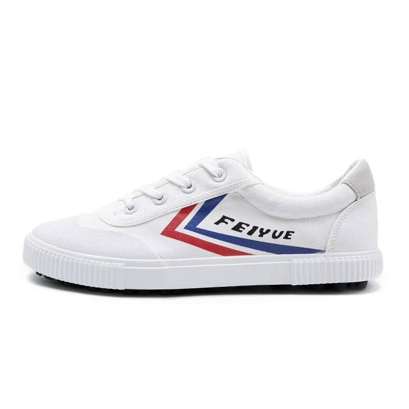 Белый Feiyue/Обувь для футбола; женская и мужская парусиновая обувь; 820 кроссовки с заклепками; дышащая эластичная стелька; нескользящая обувь черного и белого цвета; Вулканизированная обувь - Цвет: Белый