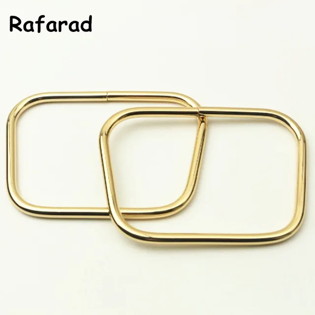 gold colour bolsa