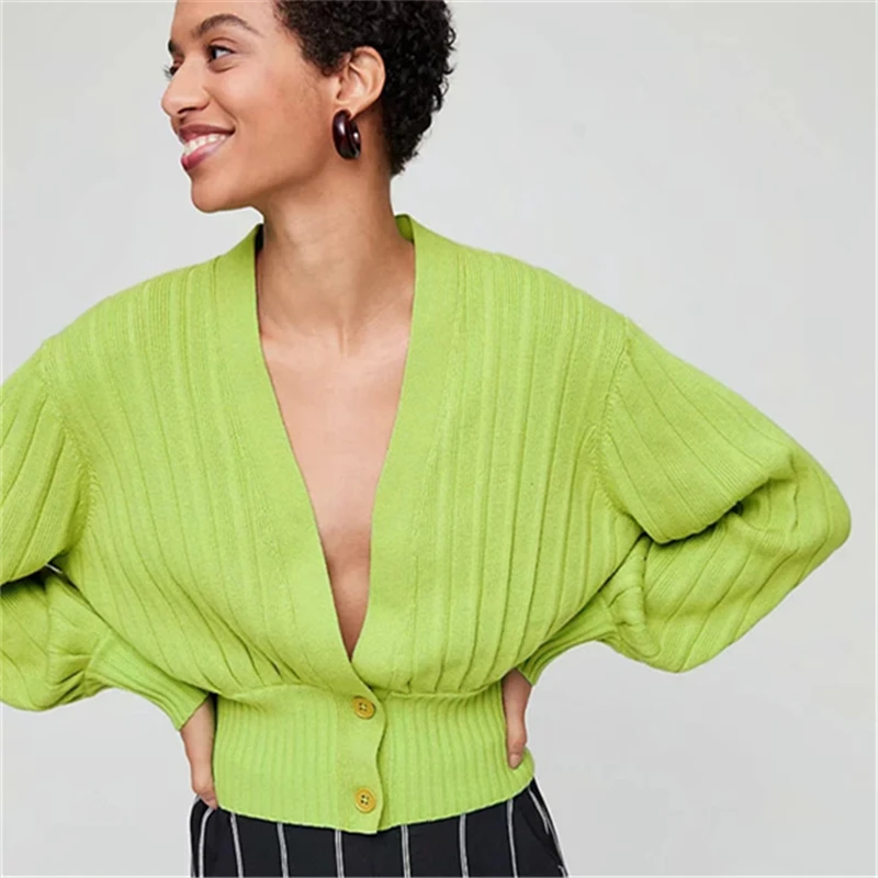 Women sweater coat 2019 new early autumn women's sweater cardigan coat short V-neck loose solid color bright color sweater women