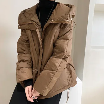 

2020 winter short bread jacket hooded women's white duck down jacket loose chic Korean version of black contrast jacket