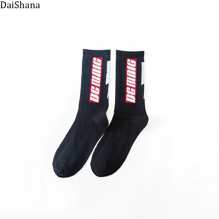 Новые модные мужские и женские носки в стиле Харадзюку, длинные носки в стиле хип-хоп, забавные носки для скейтборда, повседневные мужские носки с буквенным принтом, Mujer - Цвет: ZB10212