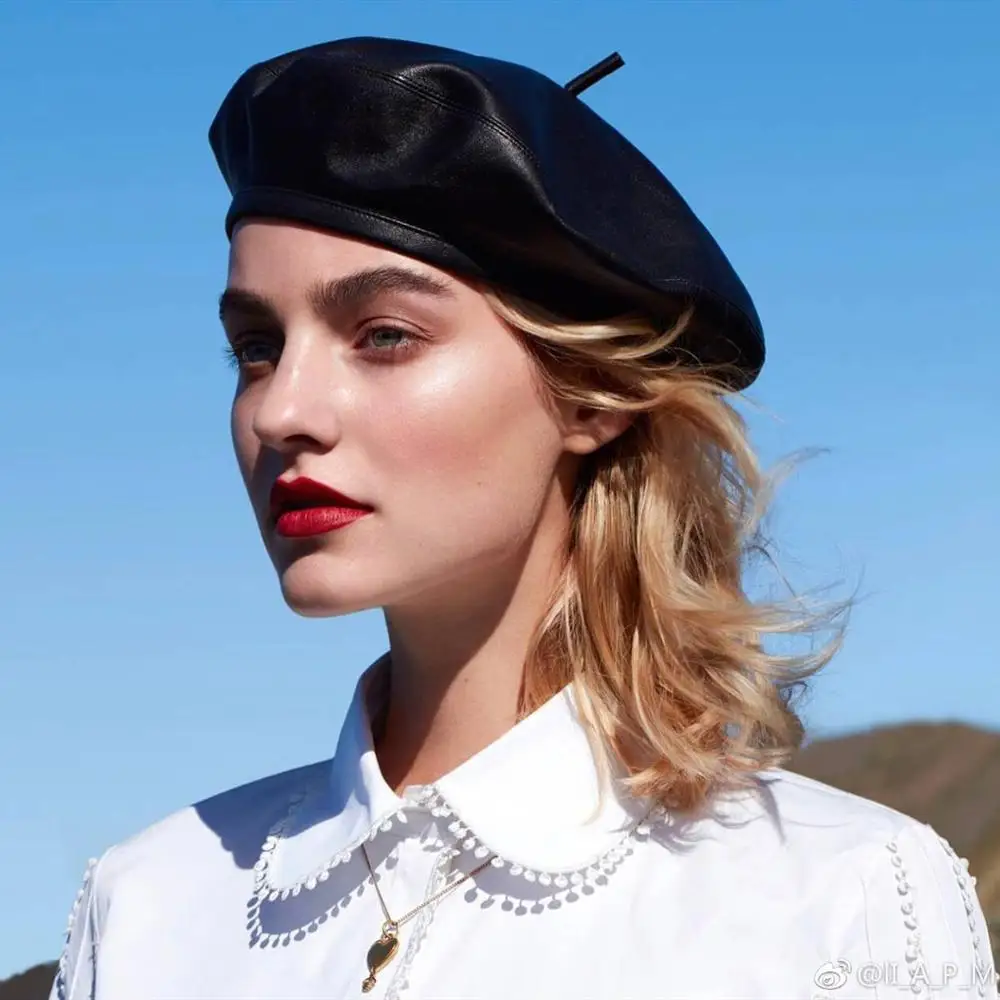 

Classic Sheep Leather Beret Hat Elegant Women Hat Accessorry