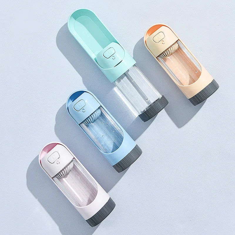 

Pet walking cup Outdoor drinking cup Pet drinking cup Dog hanging out portable water drinker Pet supplies