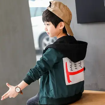 

INS HOT Boys' Jackets Spring, Autumn and Winter Baby Boys 3-11 years old Printed Letters Hooded Trench Coat with Patch Letters