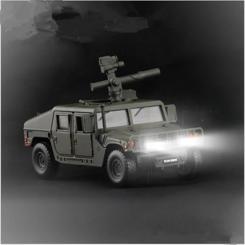 1:32 Высокая Имитация военный бронированный автомобиль сплав модель, 6 дверей Металл внедорожный автомобиль, моделирование звука и света - Цвет: 1