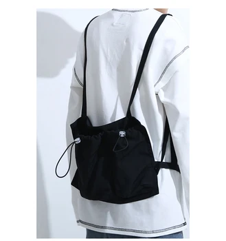 

2019 Fashion Chest Rig Bag Tactical Vest Harness Front Pack Pouch Holster Vest Rig Hip Hop Streetwear Nylon Functional Chest Bag