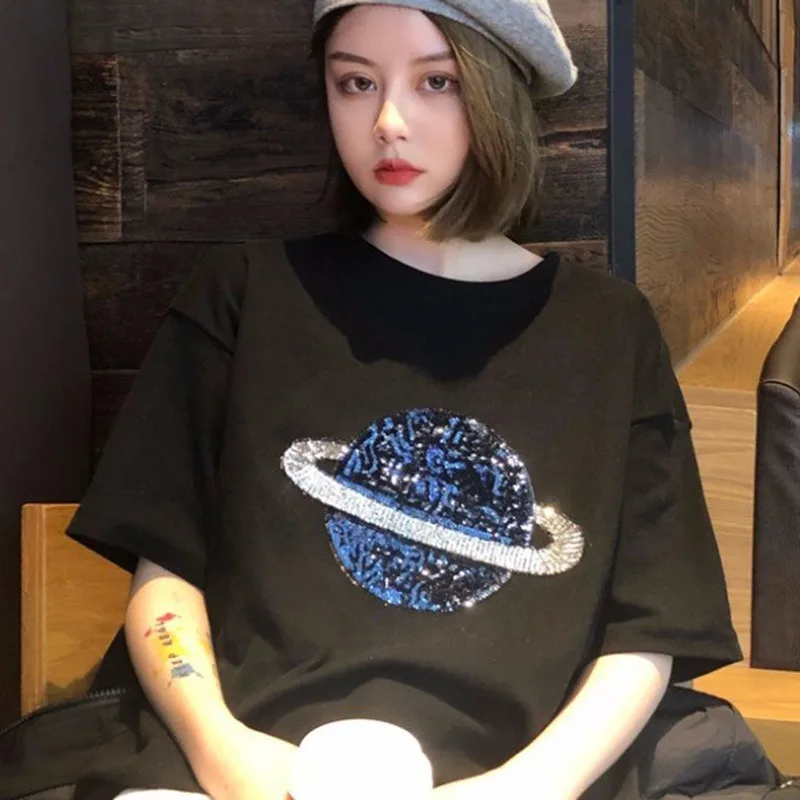 Корейская Уютная летняя футболка Женская Весенняя футболка с круглым вырезом расшитая блестками футболка с рисунком планеты с коротким рукавом Свободная Женская Футболка harajuku