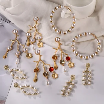 

Match-Right Trend Simulation Pearl Long Earrings Female Crystal Wedding Pendant Earrings Fashion Korean Jewelry Earrings SR1065