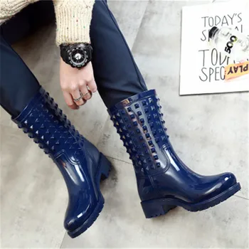 

Lady Rubber Rain Boots Fashion Women Rivets Galoshes Rainboots Non-slip Girls Waterproof Wading Boots Pvc Gumboots Rain Shoes