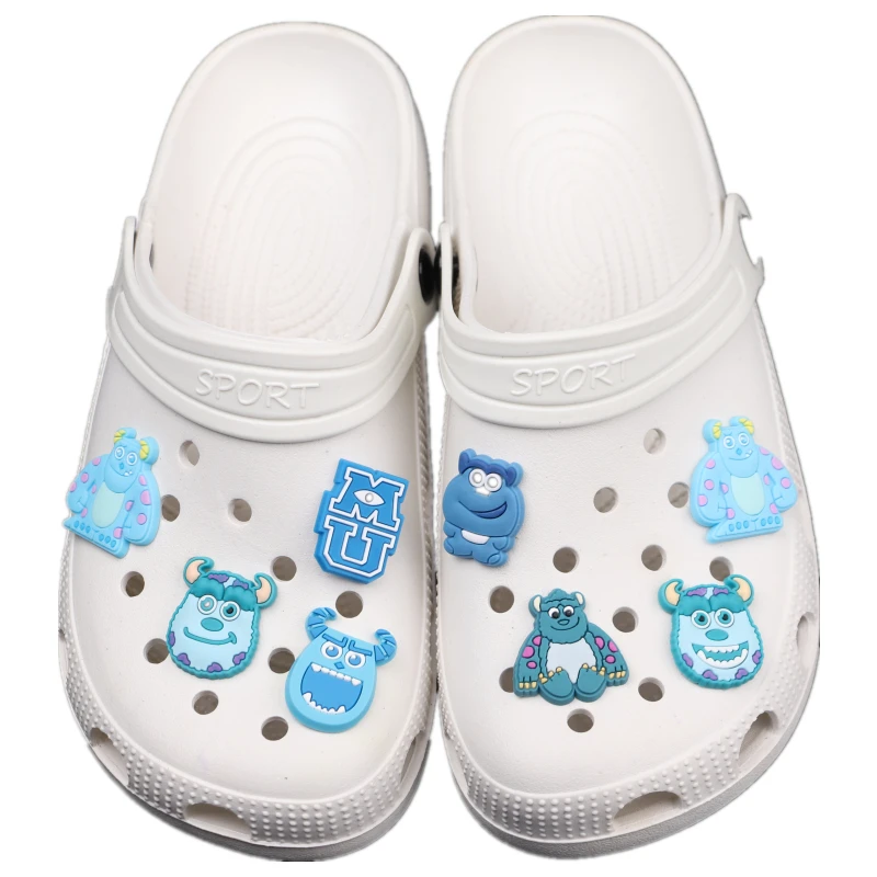 Фото Шлепанцы с отверстиями Пряжка для обуви милые рисунки аниме Кроксы Jibz украшение