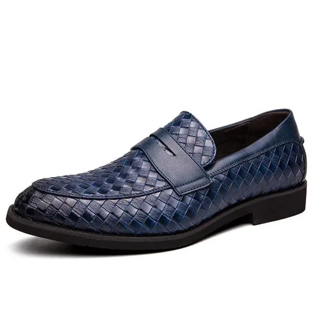 Синий Brand Leather loafers Concise Men Business Dress Pointy Black Shoes Breathable Formal Wedding Basic Shoes Men Flats Big Size 48 - Цвет: Синий