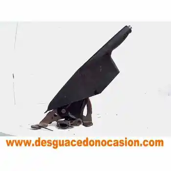 

HAND BRAKE LEVER VOLKSWAGEN PASSAT SALOON (3B2)