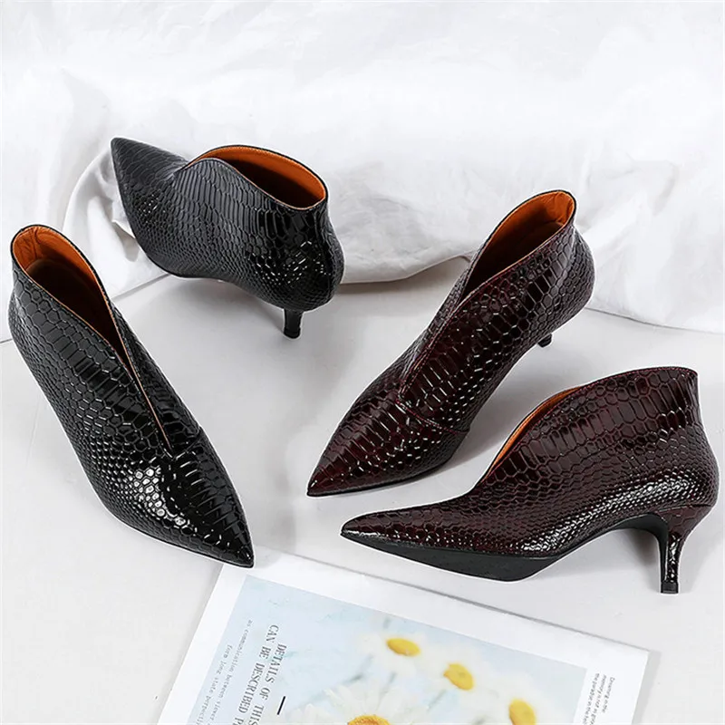Snake Patent Leather Stilettos Pumps Women Shoes  Tip Head V Mouth High Heels Women Shoes 2020 Spring Small Thin Heel Lady Pumps (10)