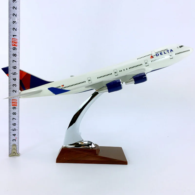 30 см 1:230 масштаб Boeing B747-400 модель DELTA Airways самолет литой под давлением пластик W база сплава airplanetoyколлекционный самолет дисплей