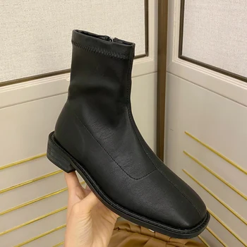 

Women 2020 Winter Casual Beige Flat Ankle Boots Fashion Sqaure Toe Soft Leather Sock Boots Designer Western Cowgirl Boots Shoes