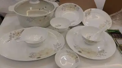 Свадебные украшения Tangshan Высококачественная посуда Guci Набор тарелок комбинированная домашняя керамическая чаша Корейская столовая посуда из китайского фарфора набор