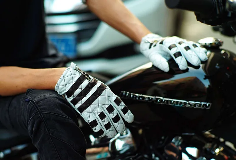 Мото очки в стиле ретро; брюки для девочек; Guantes de moto todos se refieren a personas guantes de moto en blanco y negro