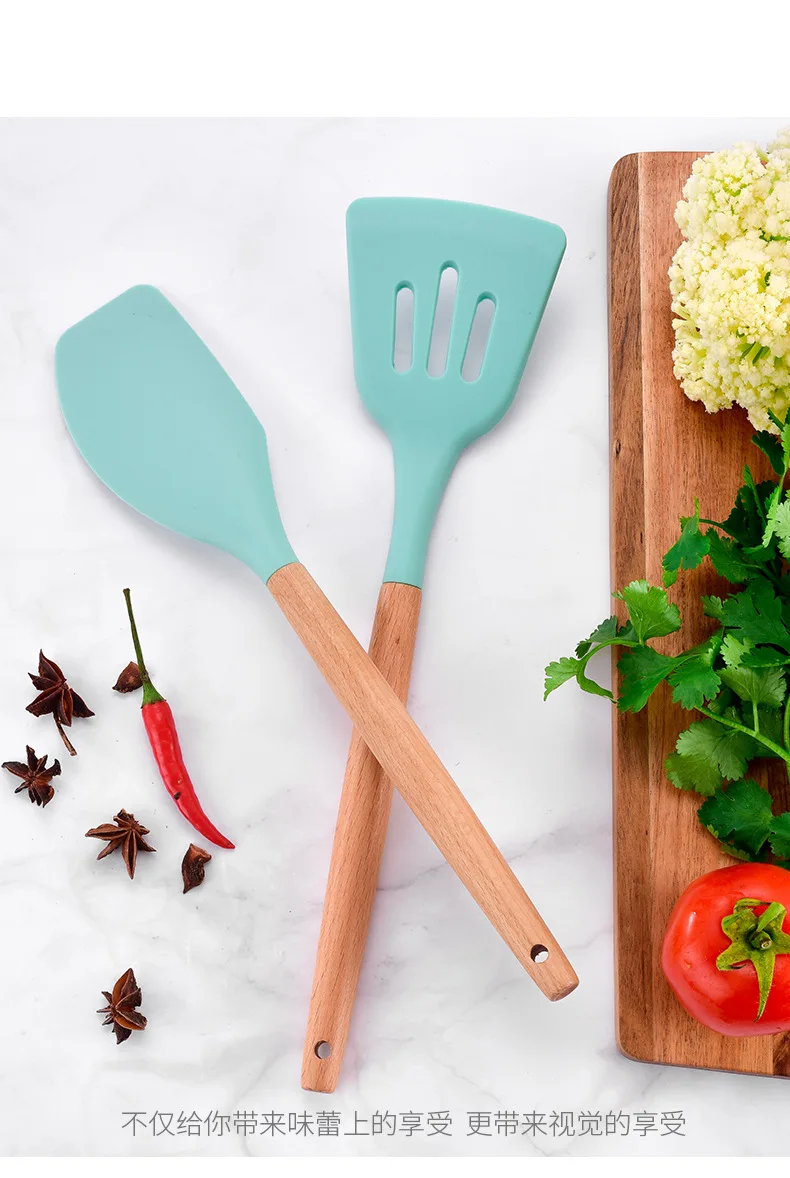 Creative Kitchen Tool Silicone Wood Handle Kitchenware 11 Sets Customizable Silicone Pot Shovel and Spoon Set cooking tools