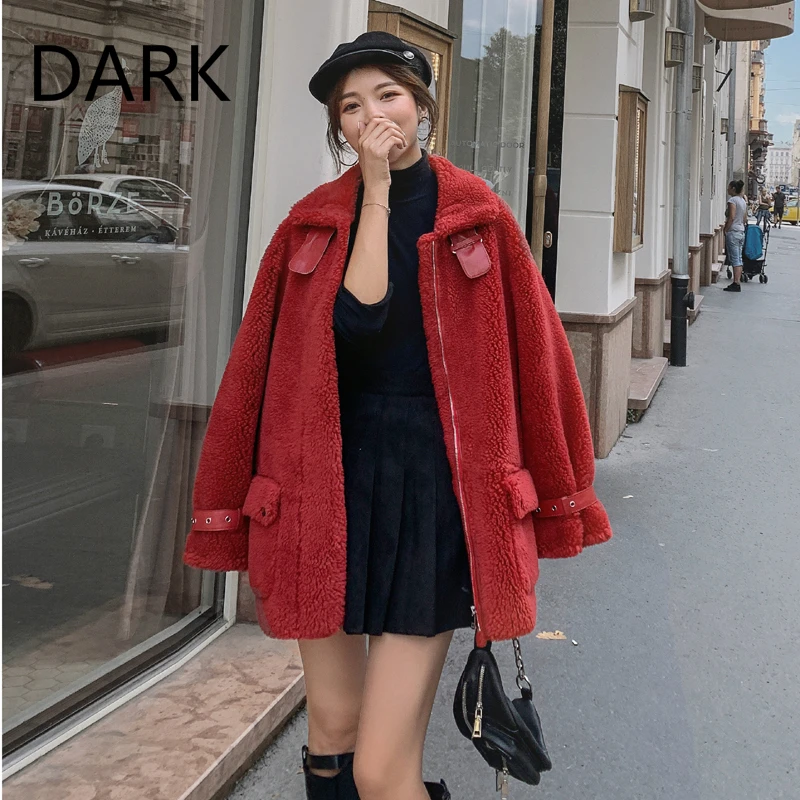 

[DARK]Red lamb wool motorcycle jacket 2020 winter new lamb wool and fur one small fragrance Korean loose cotton coat