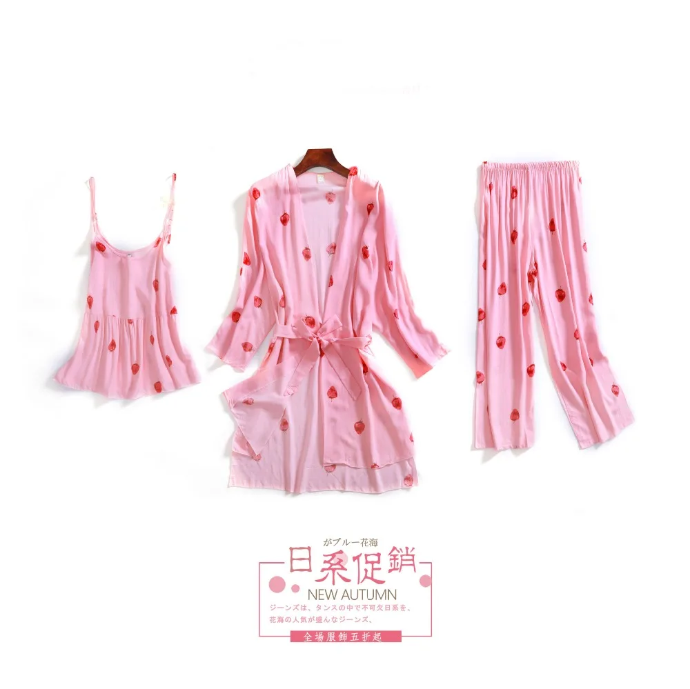 10688375093_1772452185