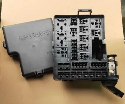 Engine compartment fuse box For CHANGAN CHANA CS35 | Автомобили и мотоциклы