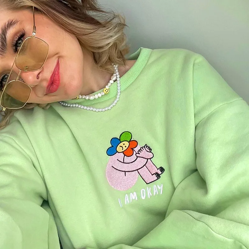 2021 Spring and Autumn New Childlike Embroidered Round Neck Pullover Loose Sweater Casual Simple Tops Women Streetwear