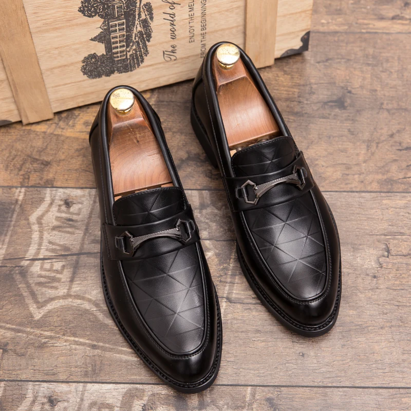 

2019new Spring and autumn men shoes leather male comfortable oxford shoes luxury brogues mens classic Business Moccasin shoes