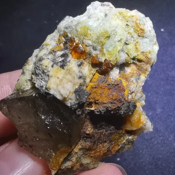 

20.7g.Rare natural garnet crystal hexagonal point feldspar mica brass multi mineral crystal symbiotic halo energy healing